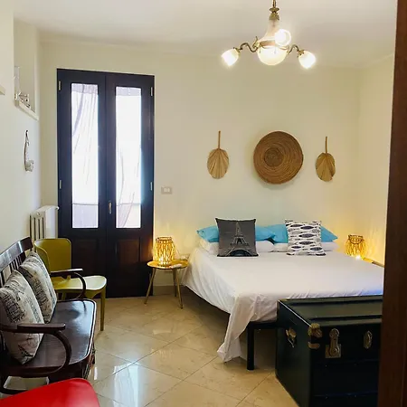 Maison Salentina * أُجينتو